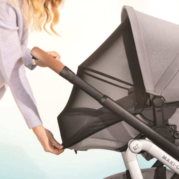 Maxi-Cosi Lila Pram integrated nap keeper Maxi-Cosi Lila Pram integrated nap keeper provides additional shade and protection from weather and visitors